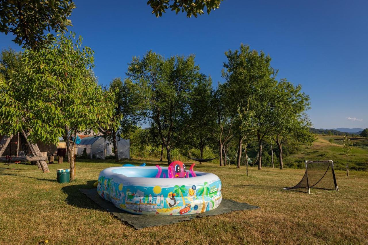 סלוניי Farmstay Kotic מראה חיצוני תמונה